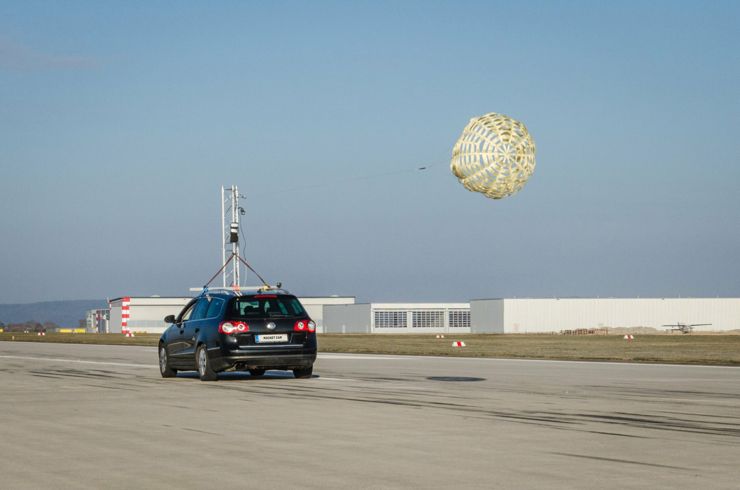 Drogue Parachute Tests – HyEnD – Hybrid Engine Development